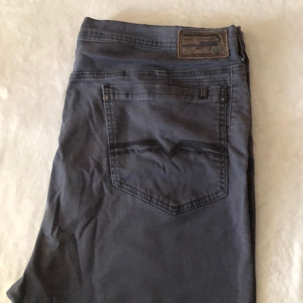 Grey jeans
